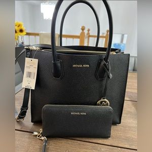 Michael Kors Purse and Wallet set
